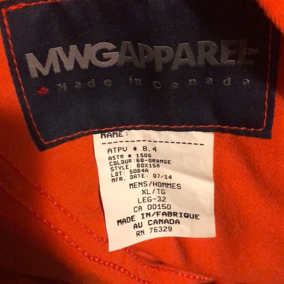 Orange jumpsuit - Picture 5 of 7